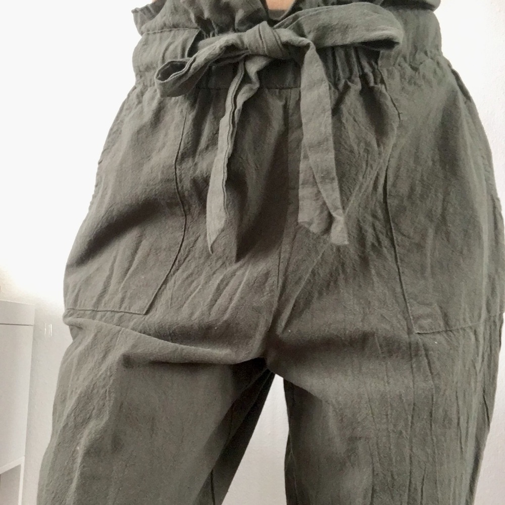 Kendall and Kylie joggers!